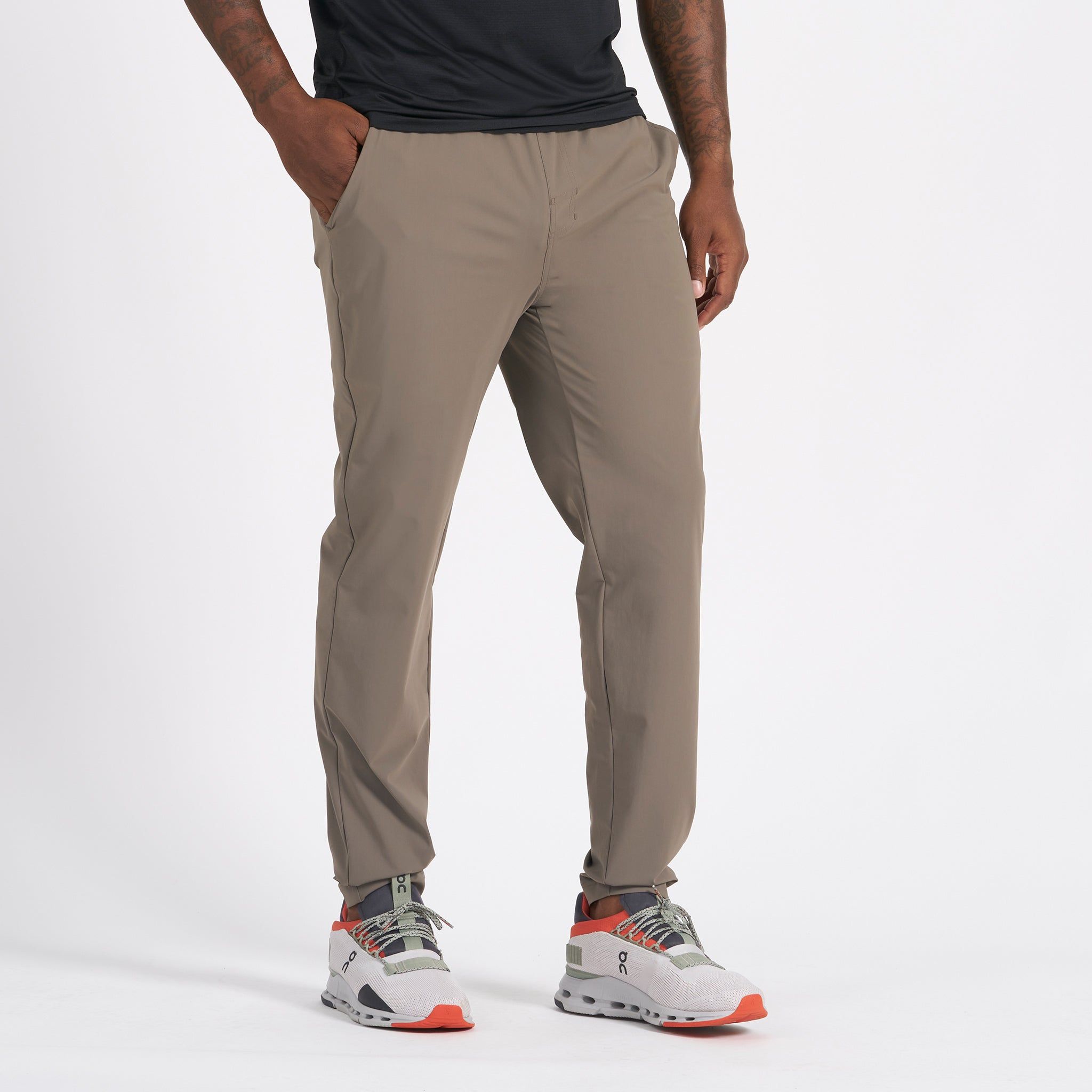 Fleet Pant | Cocoa sold by Vuori product image thumbnail 2