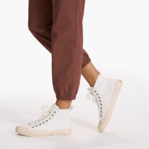 Miles Jogger | Hazelnut sold by Vuori