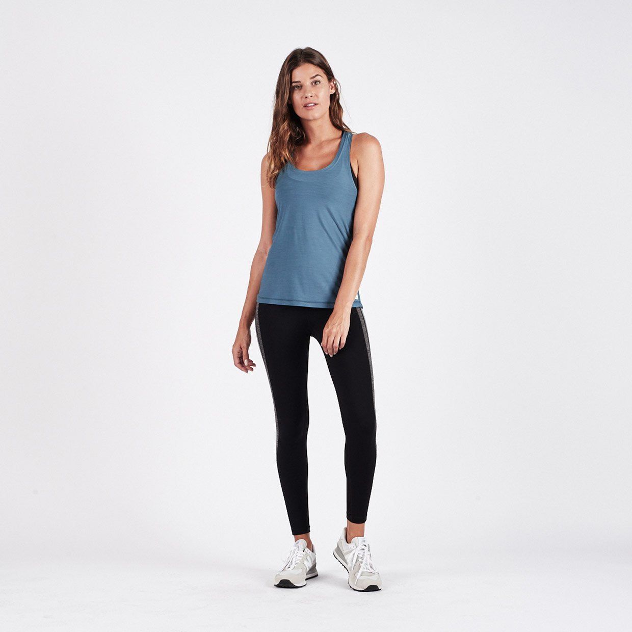 Lux Performance Tank | Tide Heather sold by Vuori product image thumbnail 4