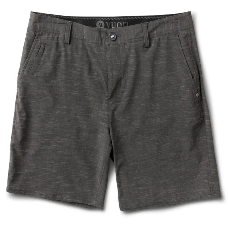 Maldive Short | Black Linen Texture sold by Vuori