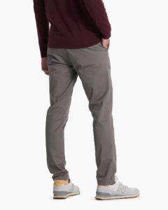 Collins Chino Pant | Cocoa sold by Vuori