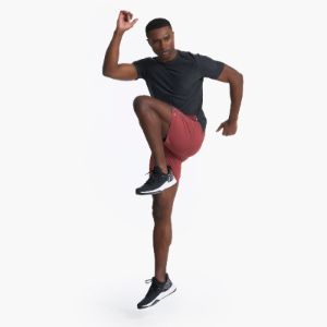Trail Short | Currant sold by Vuori