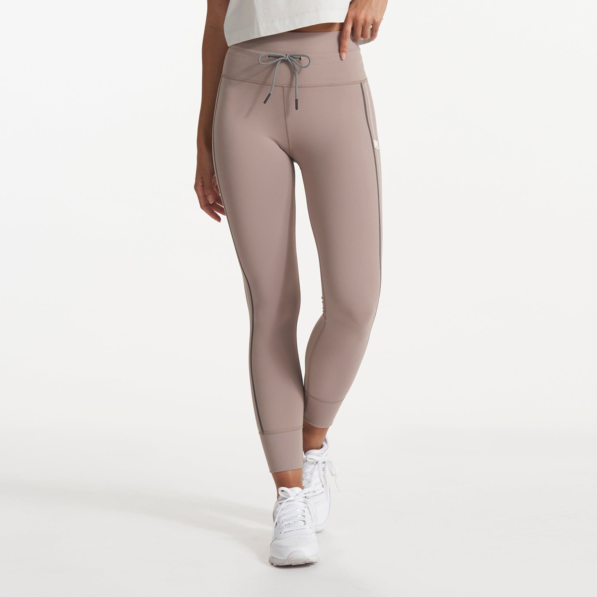 Daily Sport Legging | Graphite sold by Vuori