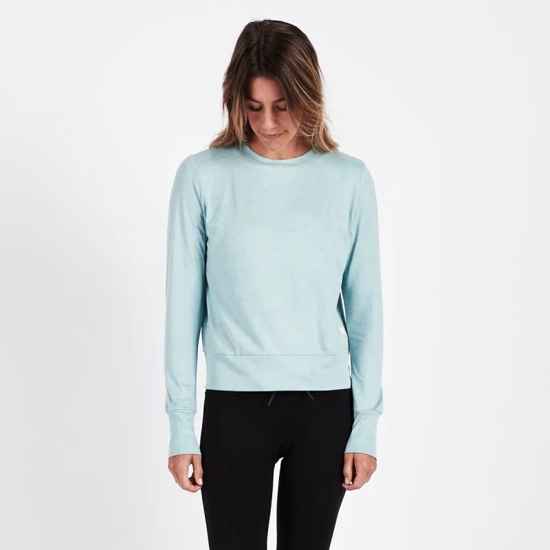 Daydream Crew | Glacier Heather sold by Vuori