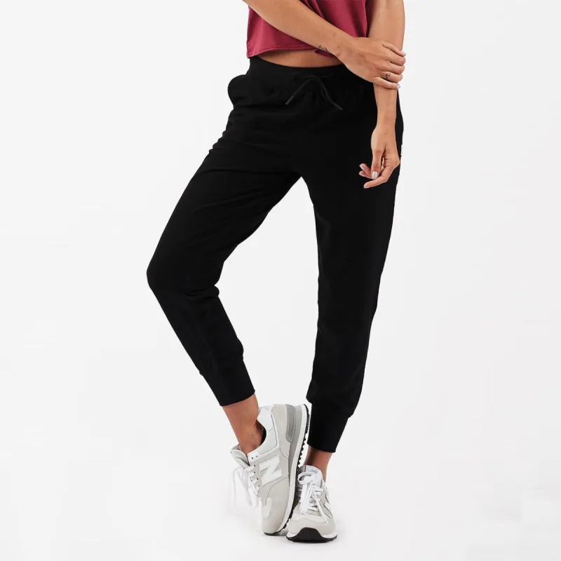 Performance Mesh Jogger | Vintage Black sold by Vuori