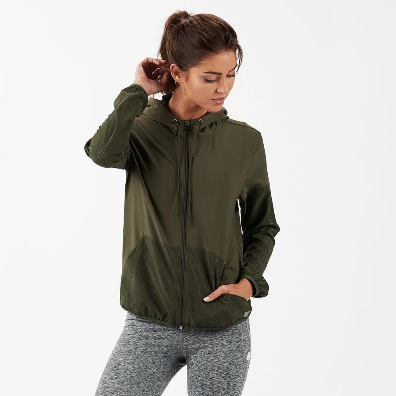 Stonesteps Windbreaker | Moss sold by Vuori