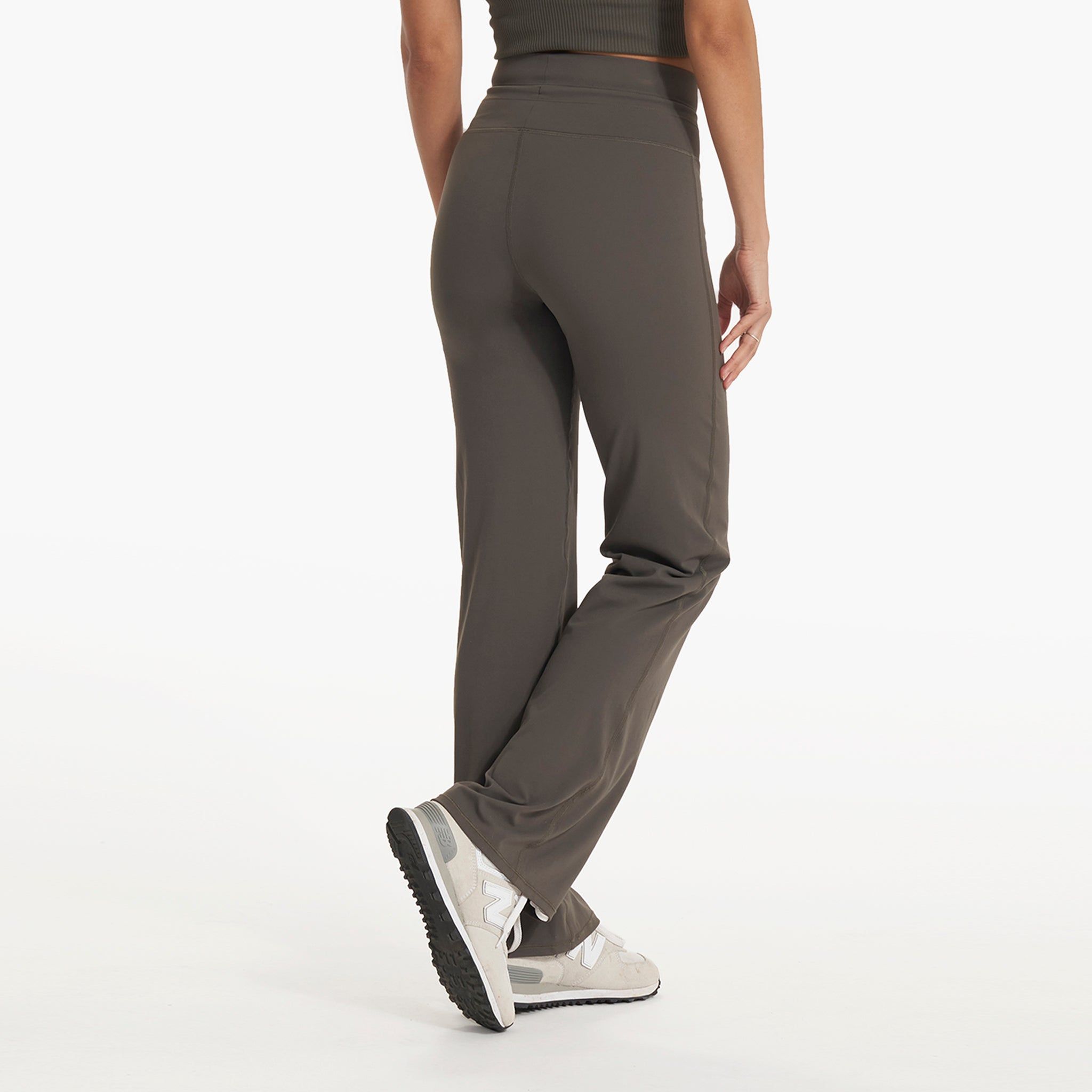 Daily Wideleg | Oregano sold by Vuori product image thumbnail 3