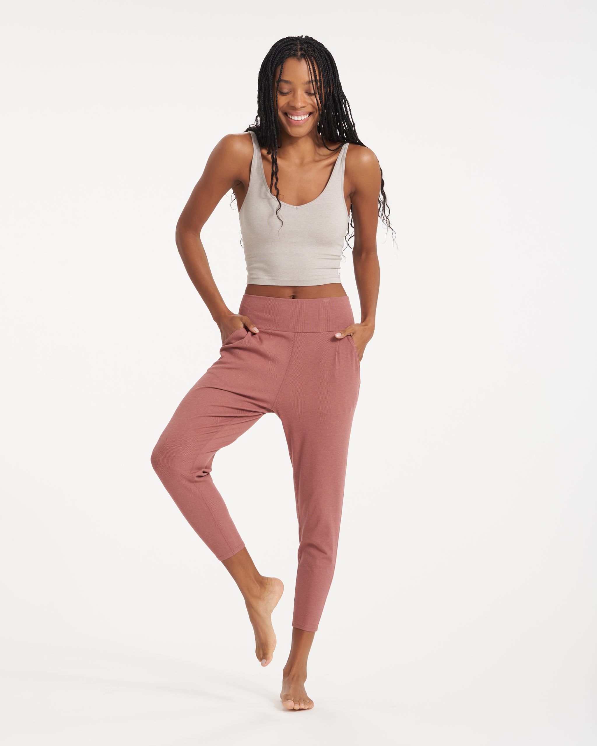 Pose At Ease Pant | Rosewood Heather sold by Vuori product image thumbnail 9