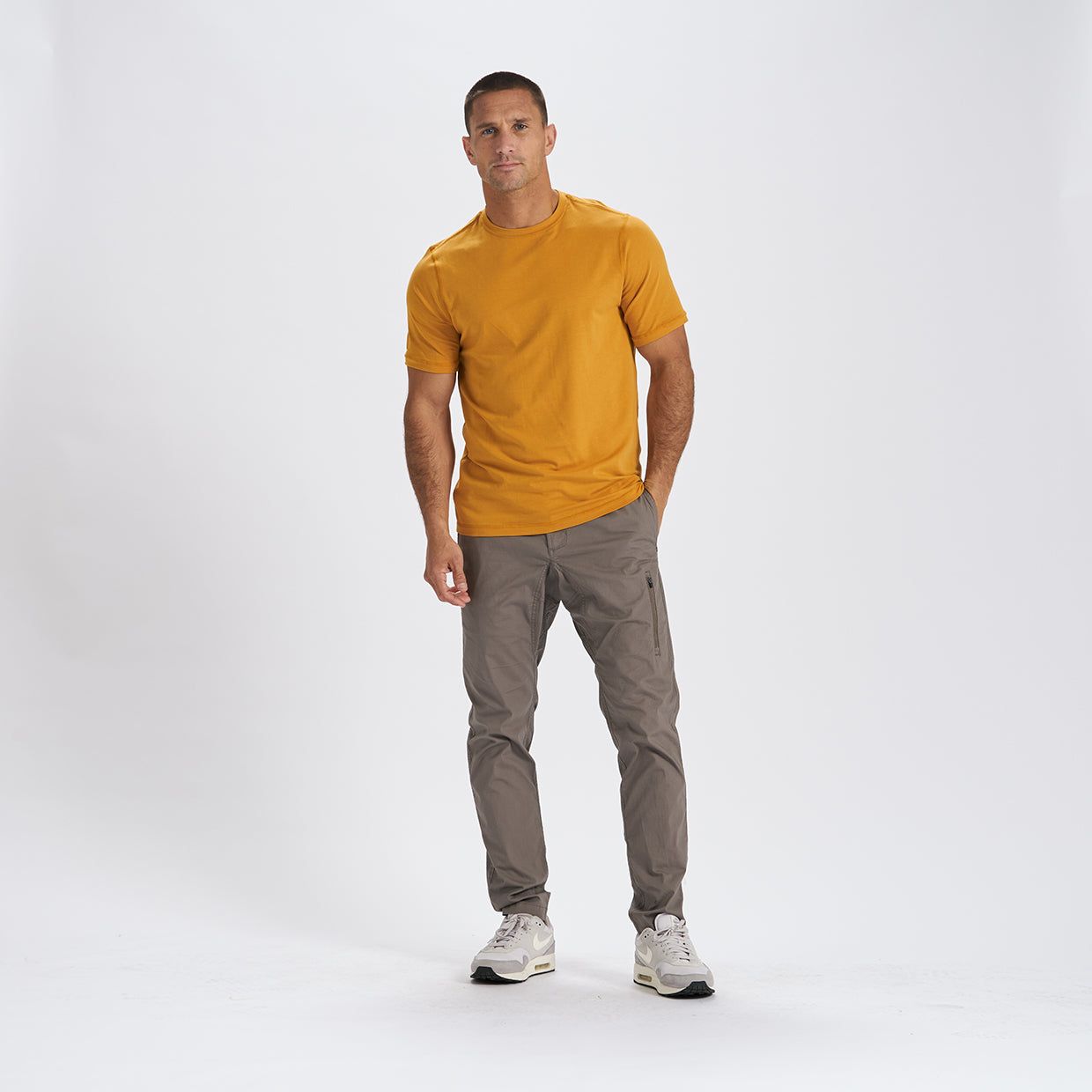 Tuvalu Tee | Cognac sold by Vuori product image thumbnail 5