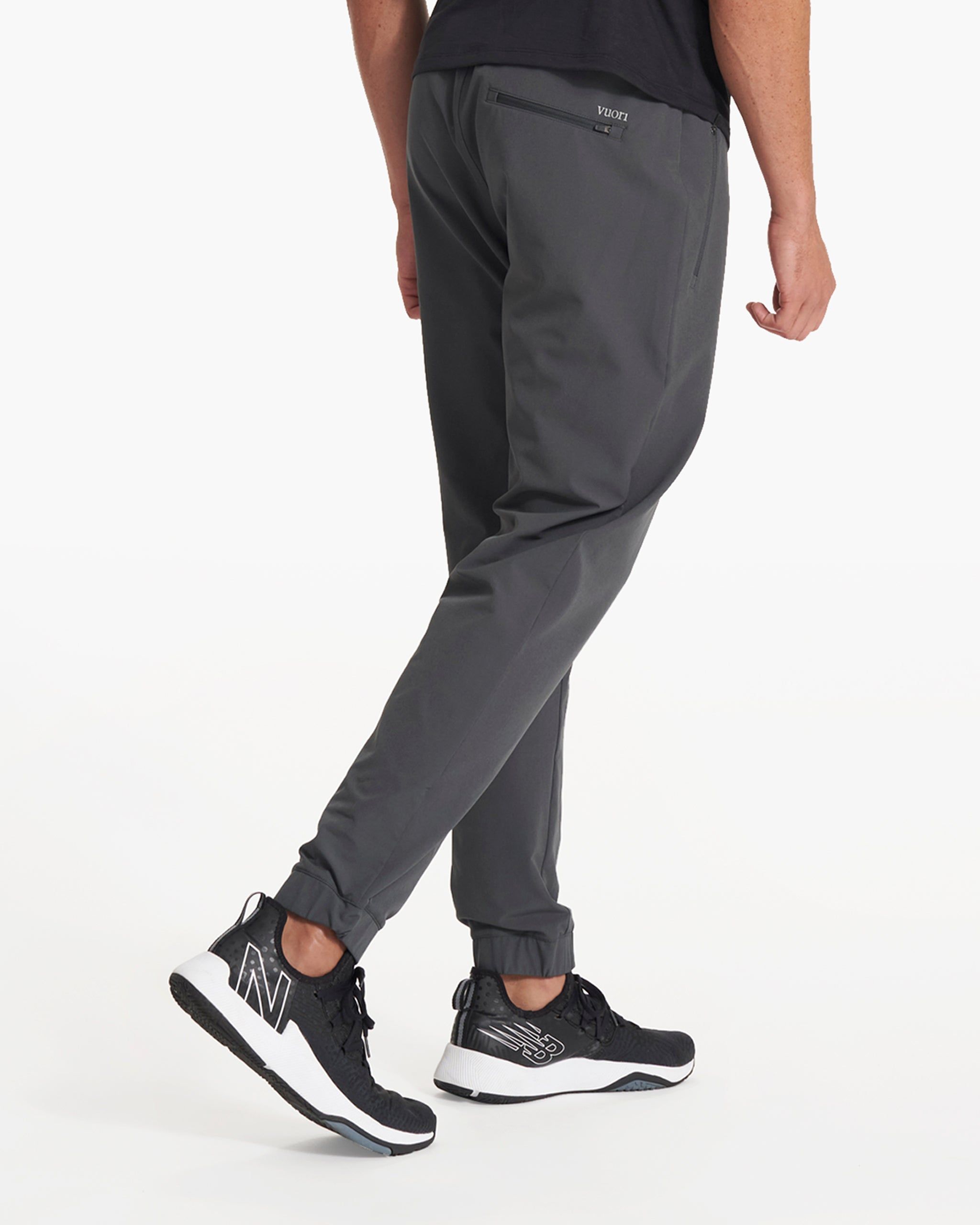 Transit Jogger | Charcoal sold by Vuori product image thumbnail 5