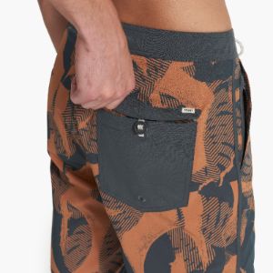 Cruise Boardshort | Palo Santo Deco sold by Vuori