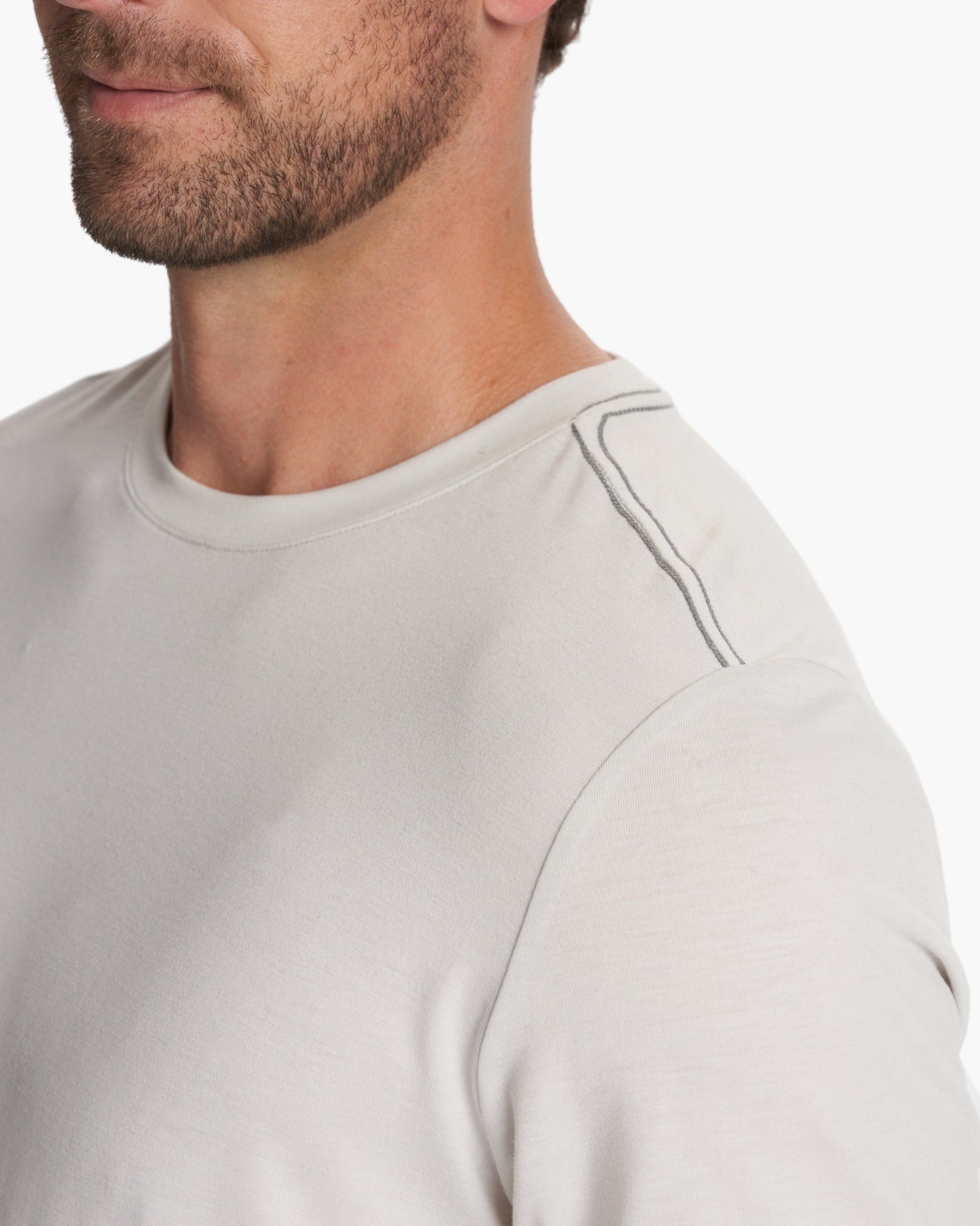 Current Tech Tee | Salt sold by Vuori product image thumbnail 3
