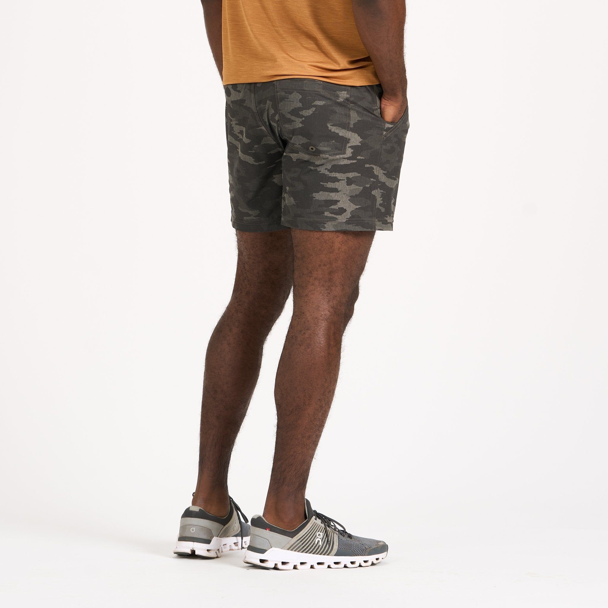 Kore Short 5" | Oregano Watercolor Camo sold by Vuori product image thumbnail 3