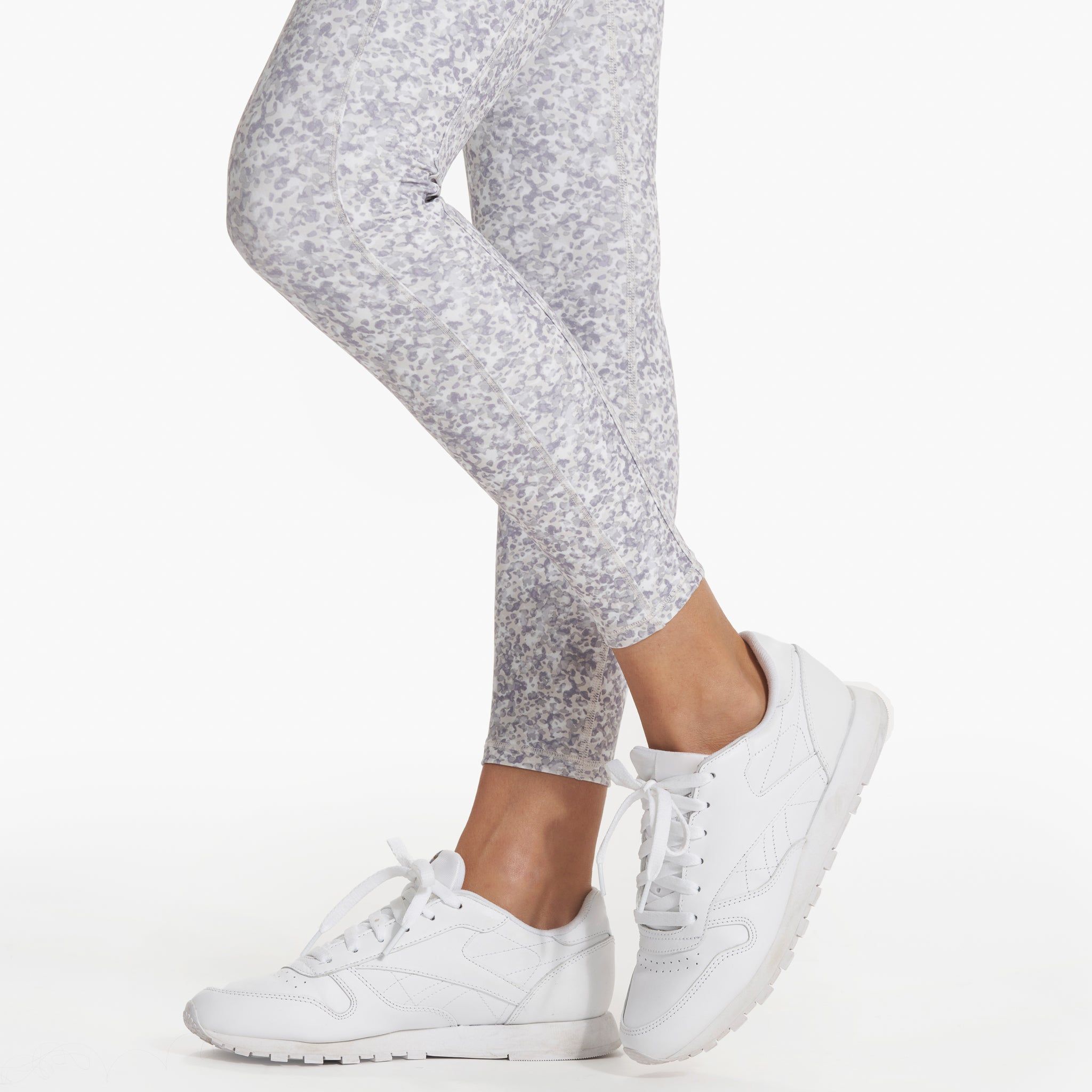 Studio Pocket Legging | Light Micro Mini Camo sold by Vuori product image thumbnail 7
