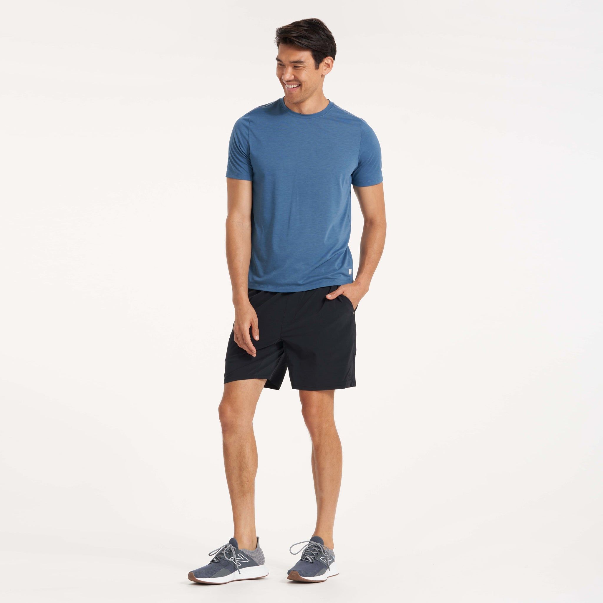 Current Tech Tee | Pool Blue sold by Vuori product image thumbnail 5