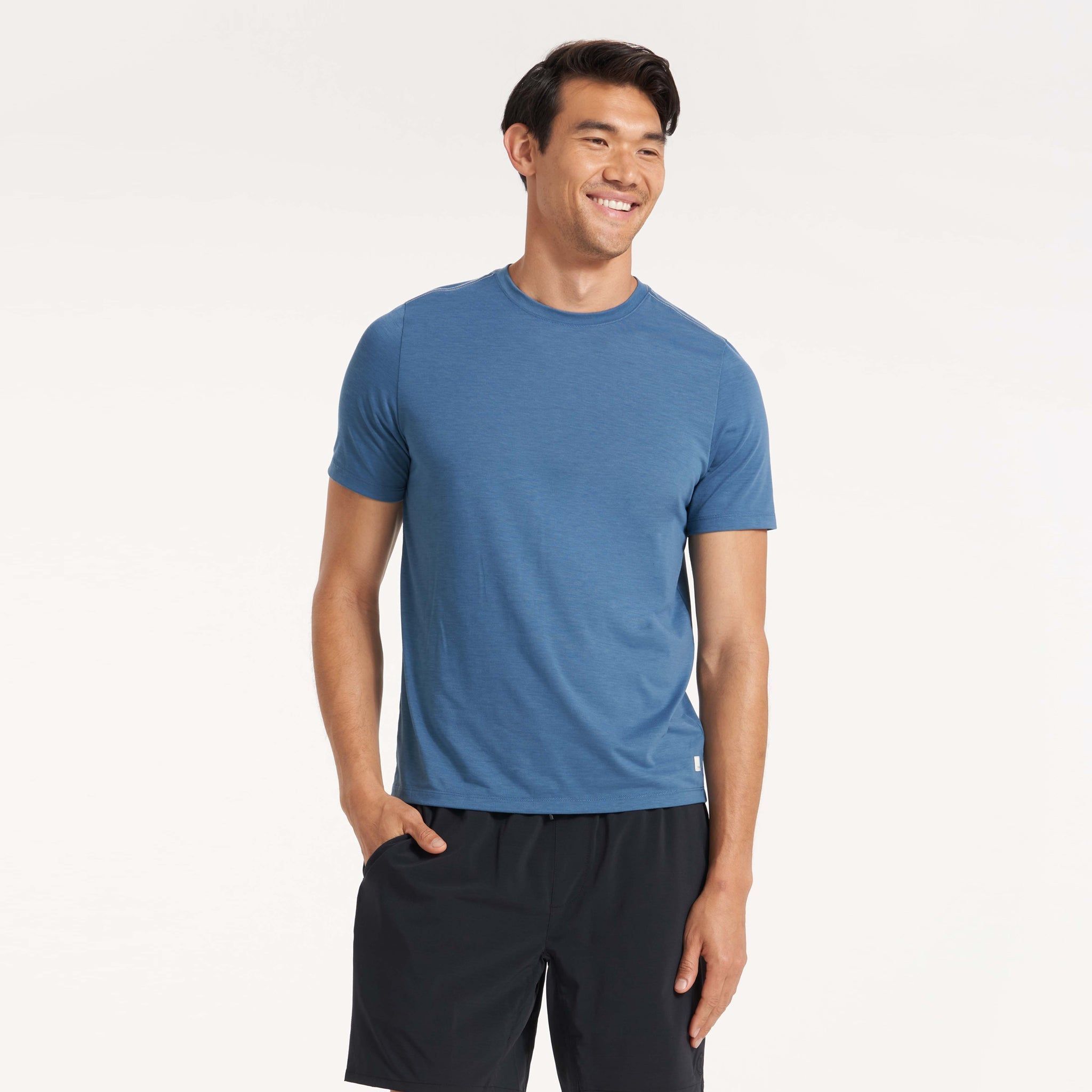 Current Tech Tee | Pool Blue sold by Vuori product image thumbnail 2