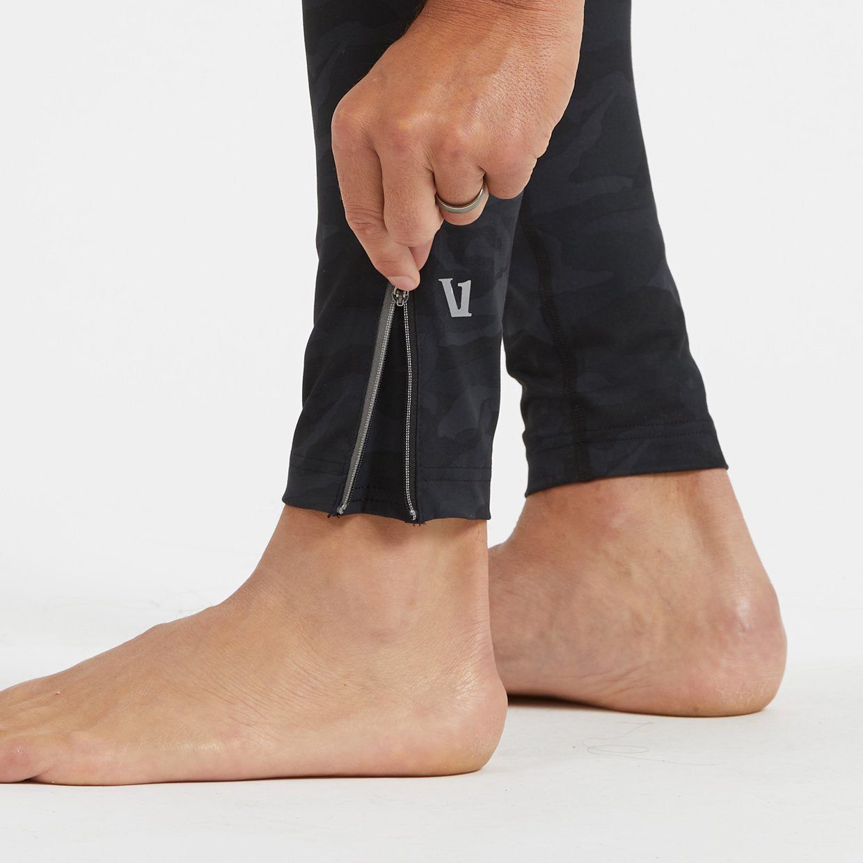 Limitless Compression Tight | Black Camo sold by Vuori product image thumbnail 5