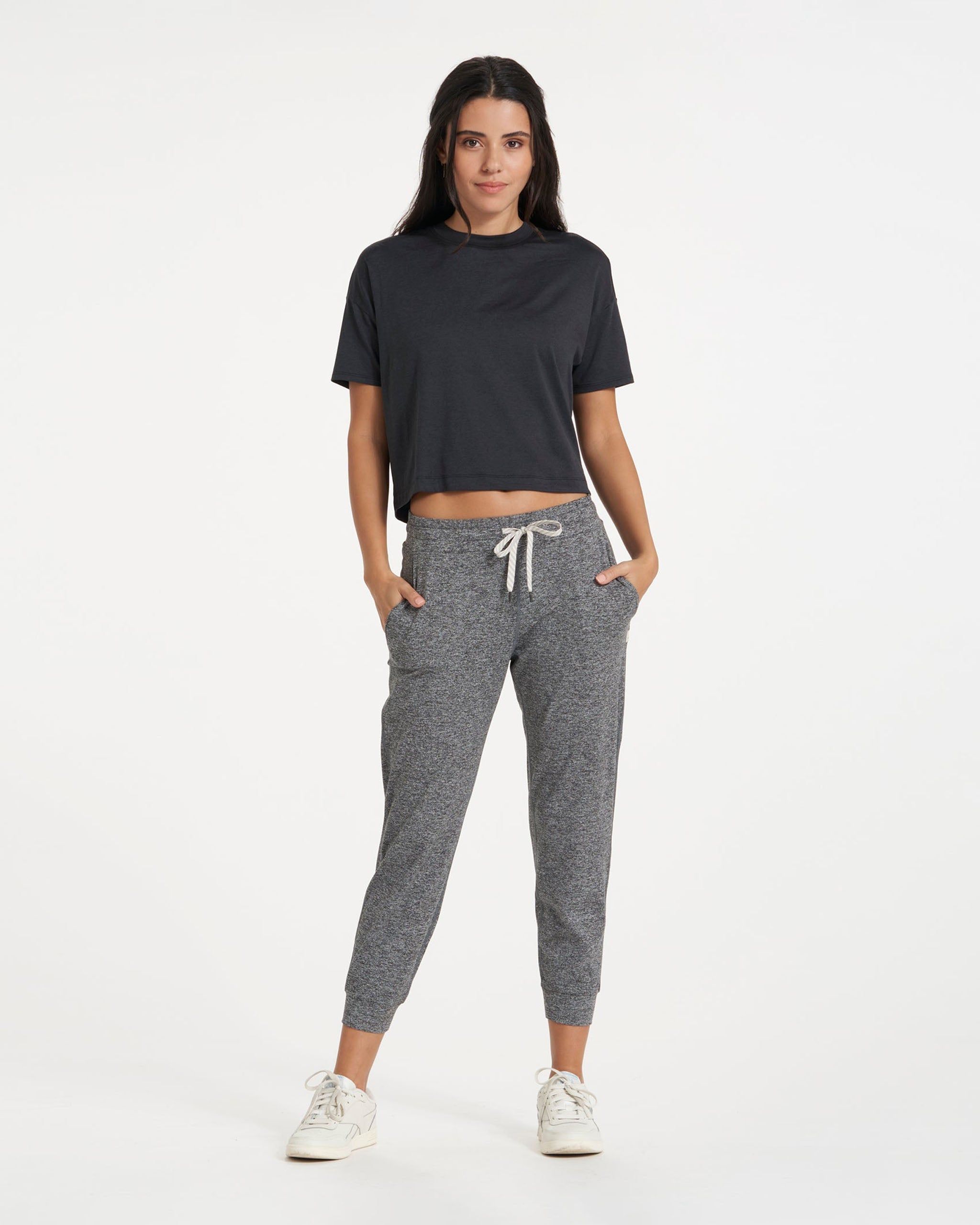 Energy Tee | Black Heather sold by Vuori product image thumbnail 4