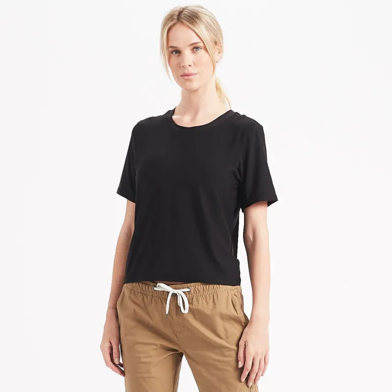 Boyfriend Tee | Black sold by Vuori