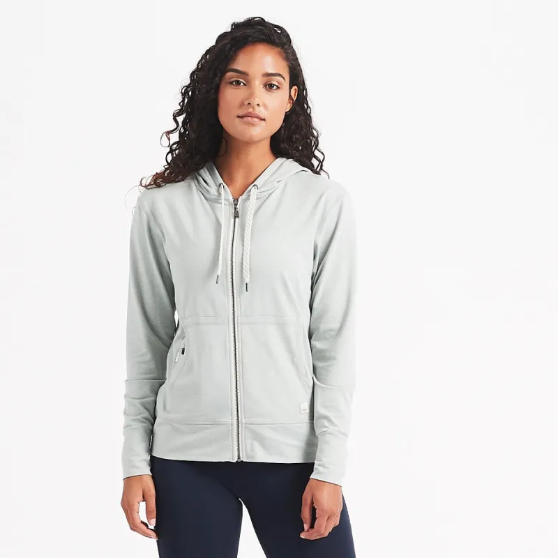 Halo Performance Hoodie | Sage Heather sold by Vuori
