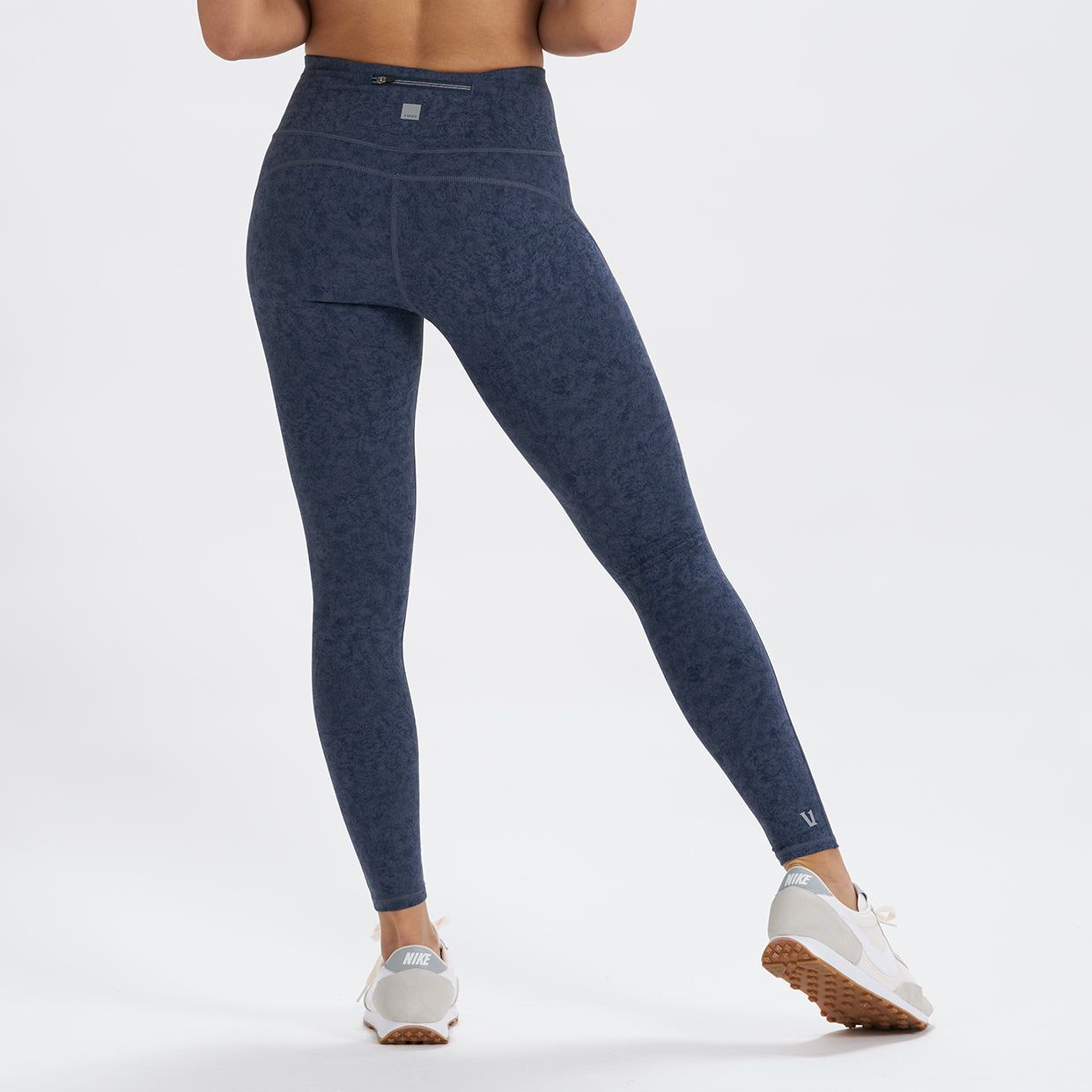 Pace High Rise Legging | Ocean Texture sold by Vuori product image thumbnail 3