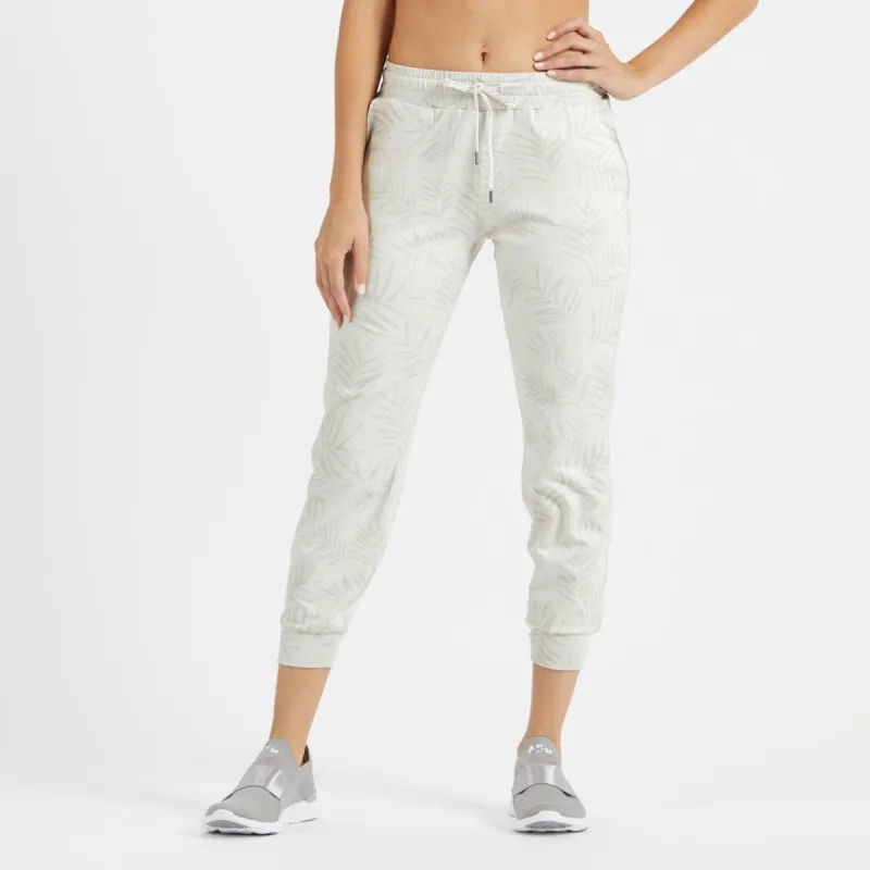 Performance Jogger | Dove Grey Heather Floating Palm sold by Vuori