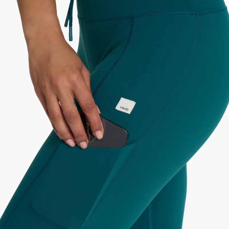 Daily Pocket Legging | Jade sold by Vuori