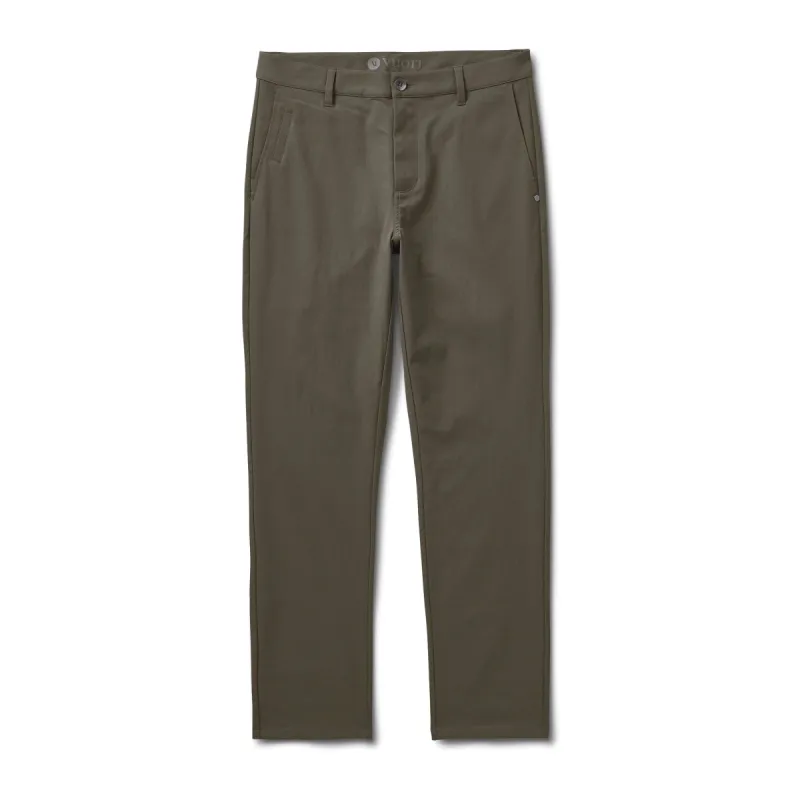 Cascade Tech Chino Pant | Dark Oregano sold by Vuori