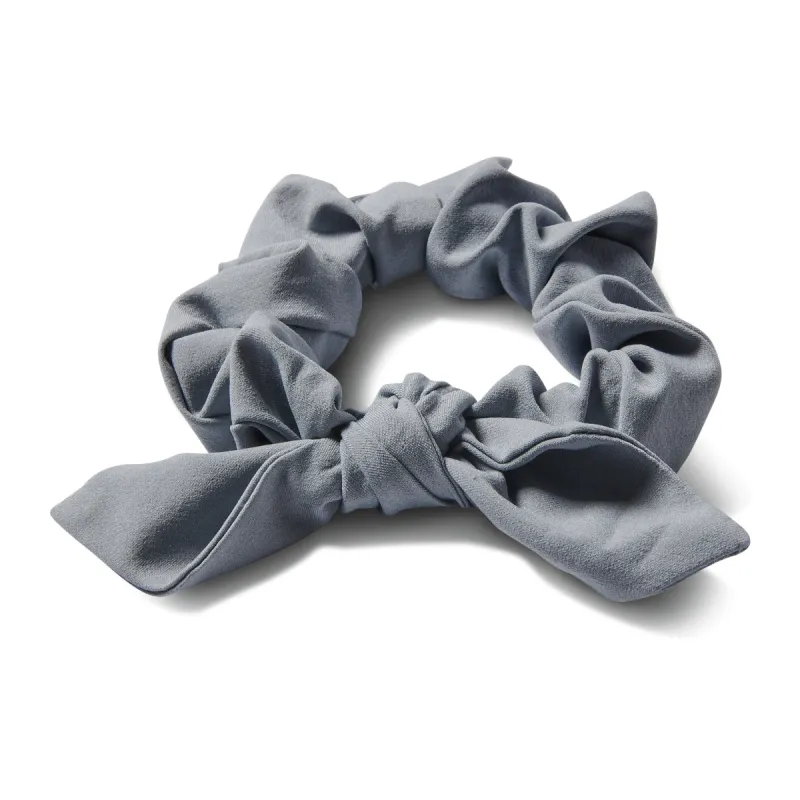 Tie Scrunchy | Light Cloud sold by Vuori