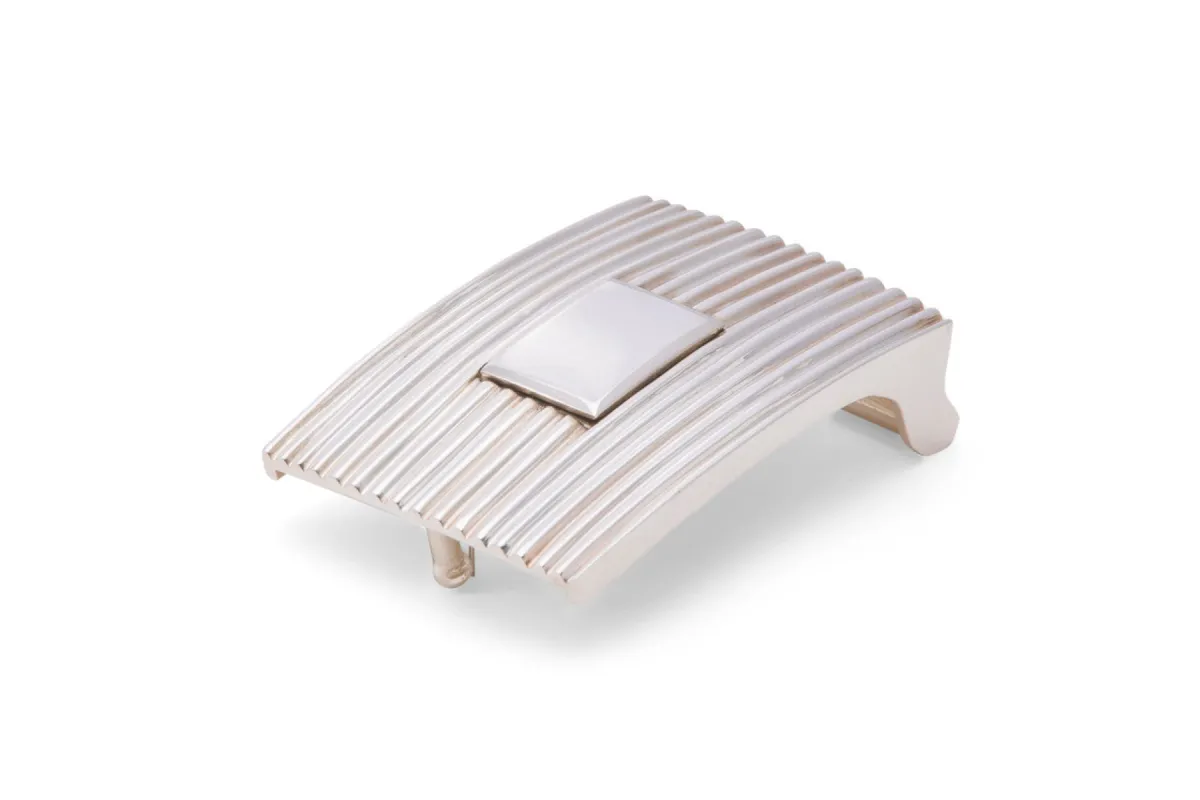 The Old Flute Buckle sold by W. Kleinberg