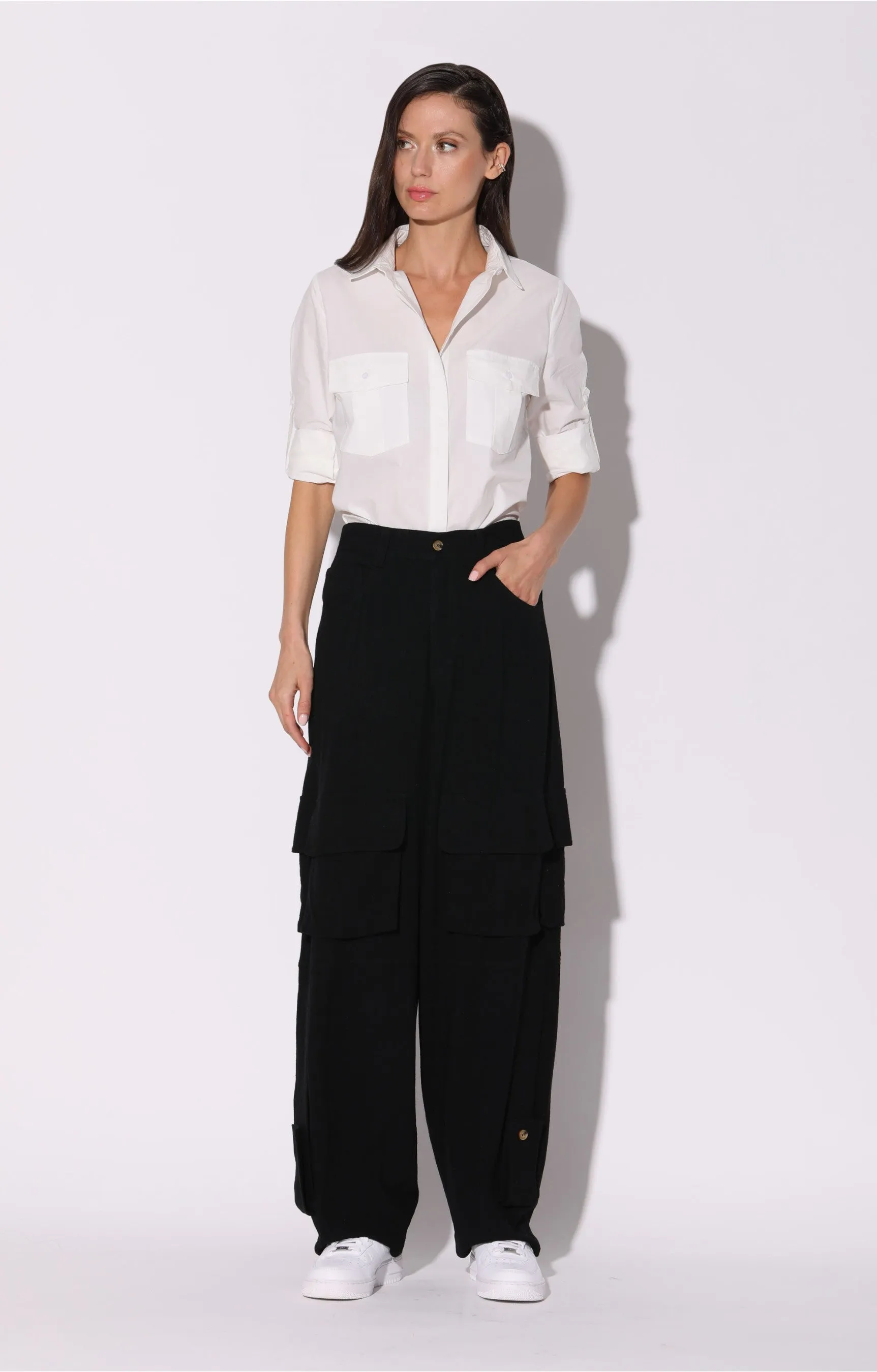 Robin Pant, Black sold by Walter Baker product image thumbnail 2