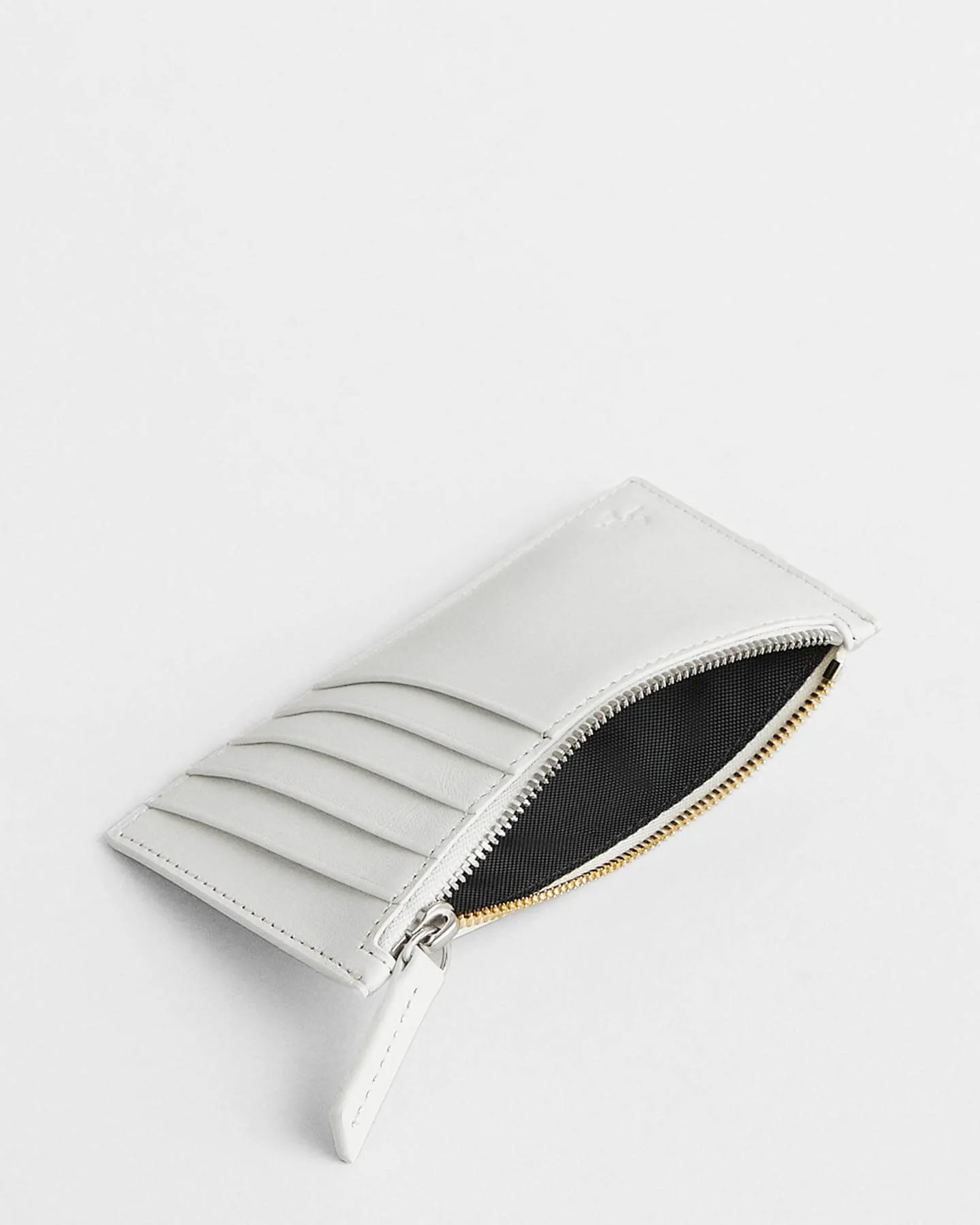 Adano Zipped Cardholder sold by WANT Les Essentiels product image thumbnail 2
