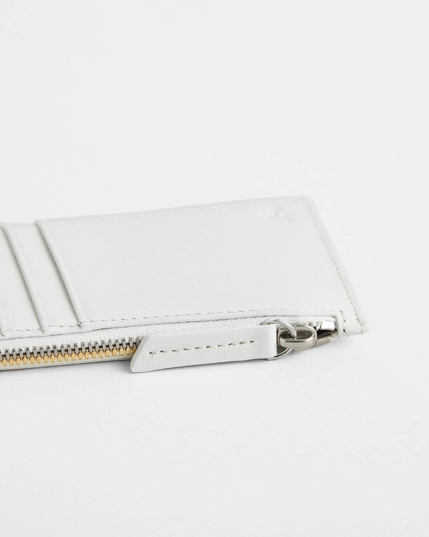 Adano Zipped Cardholder sold by WANT Les Essentiels product image thumbnail 5