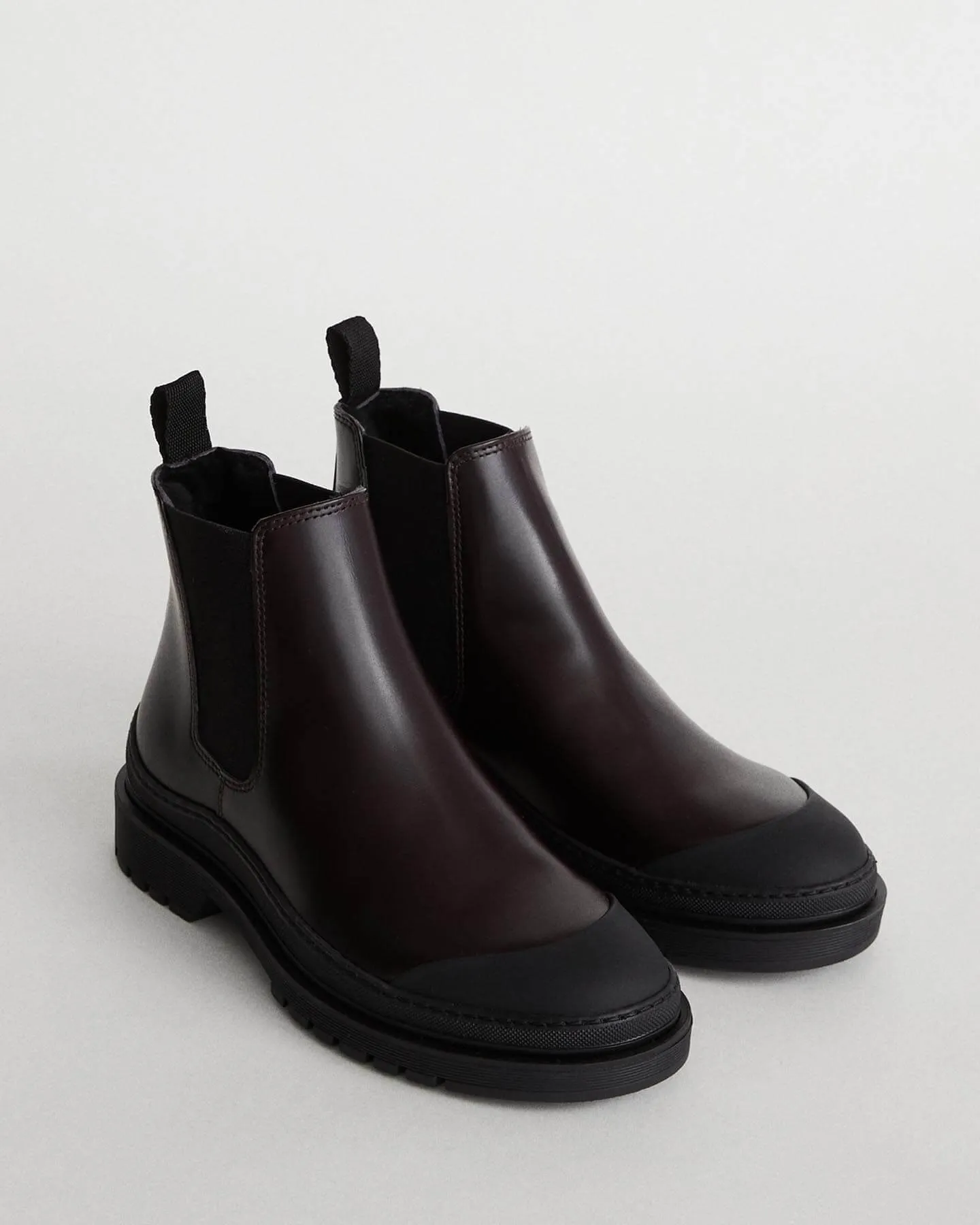 Wellington Women's Shearling Chelsea Boot sold by WANT Les Essentiels product image thumbnail 5