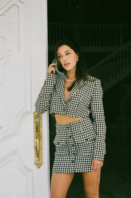 AS IF CROPPED BLAZER made by Wayf