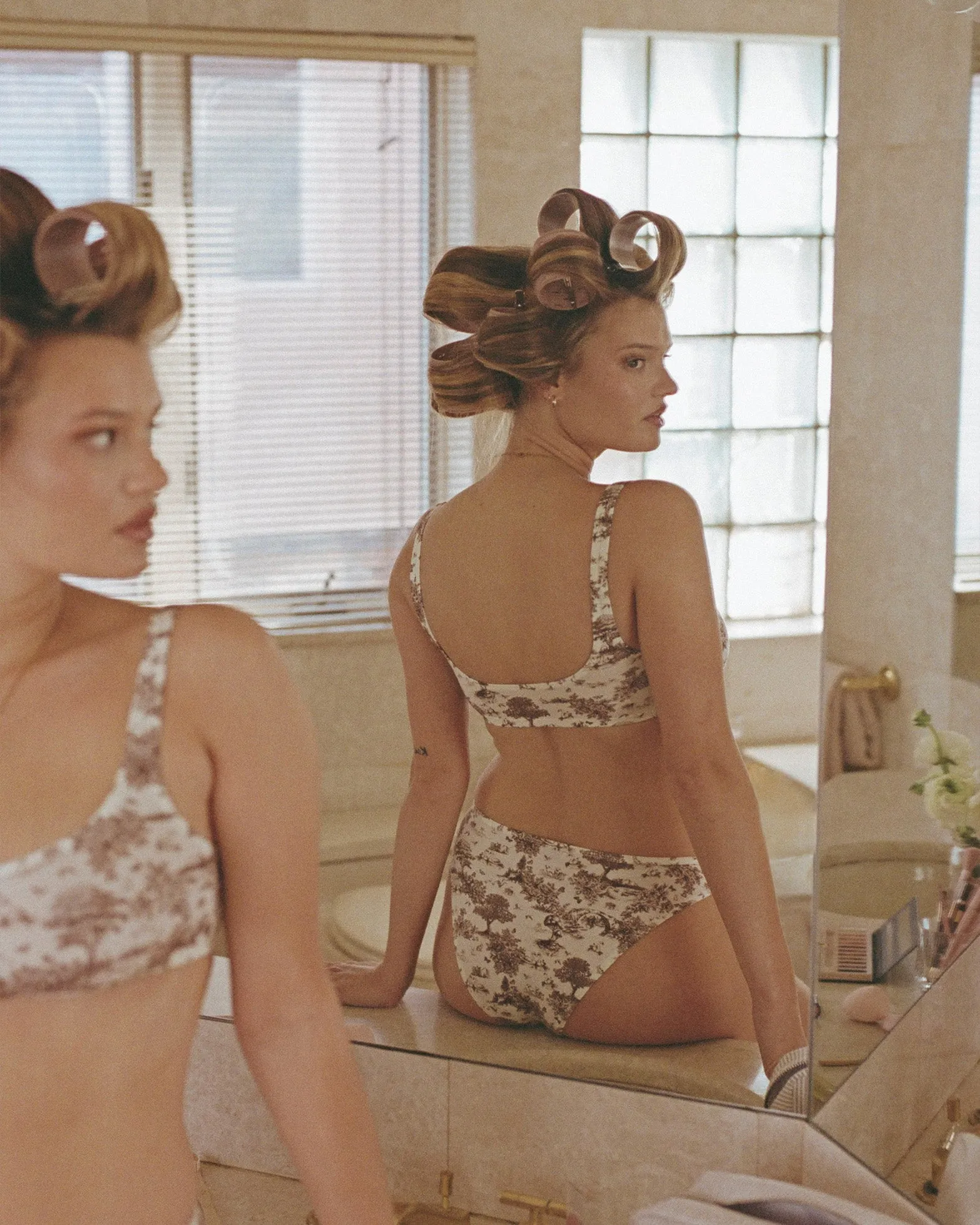 Scoop Bra sold by WeWoreWhat product image thumbnail 3