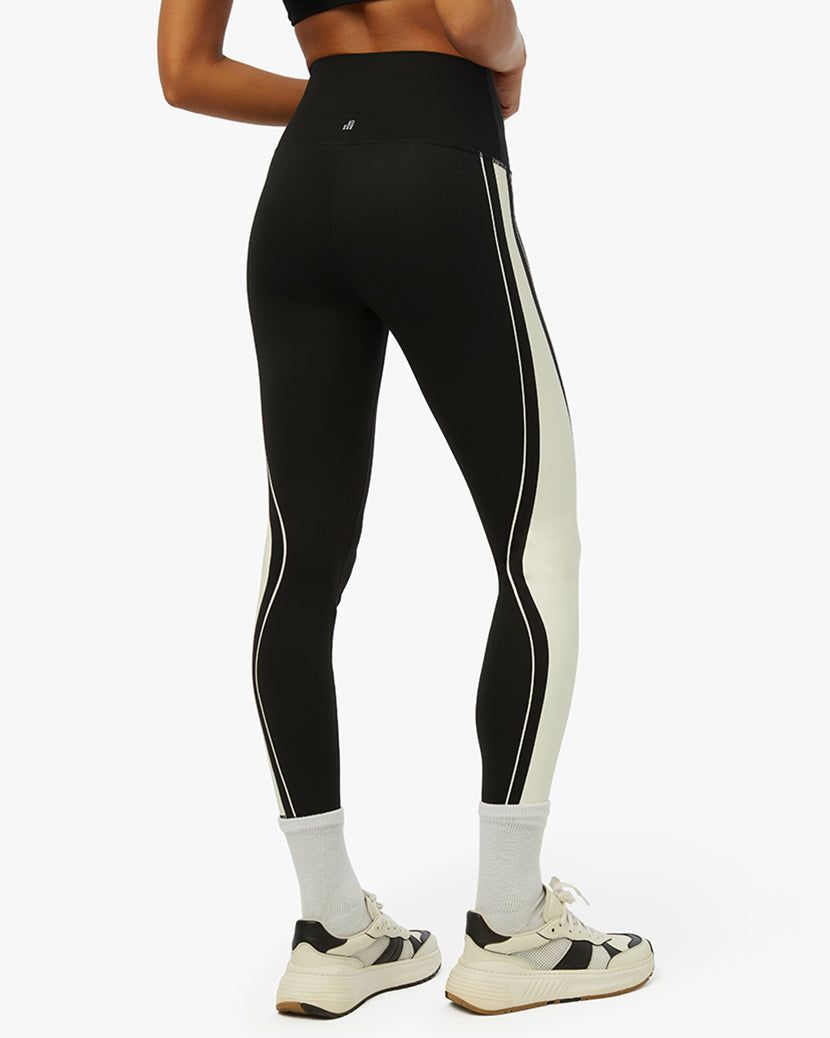 Hourglass Colorblock Ultra High Rise Legging sold by WeWoreWhat product image thumbnail 5
