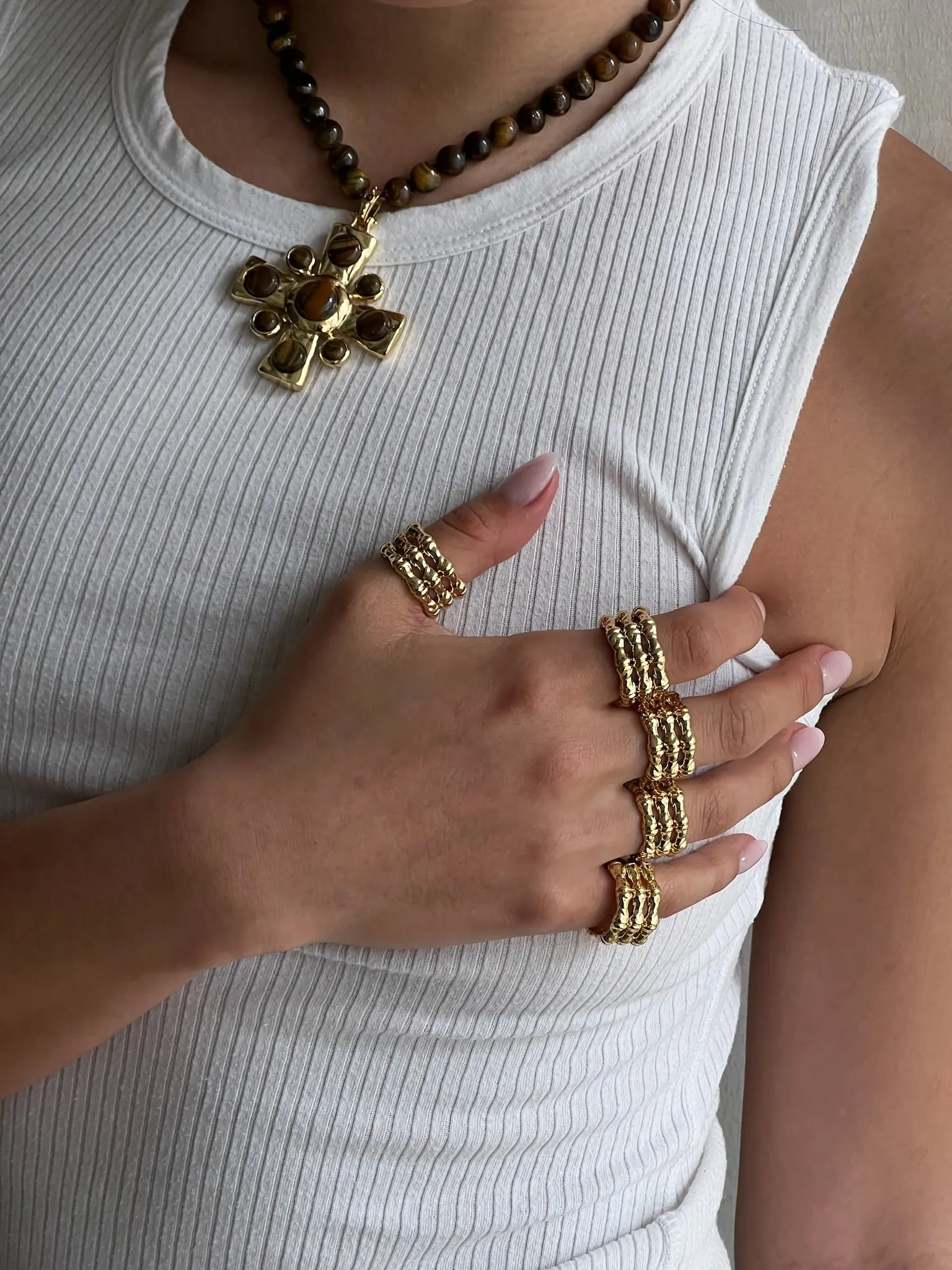 Hammered Tigers Eye Pendant Necklace sold by WeWoreWhat product image thumbnail 2