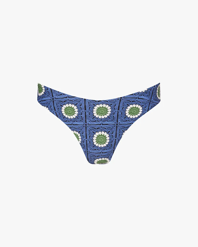 Classic Scoop Bottom sold by WeWoreWhat product image thumbnail 2