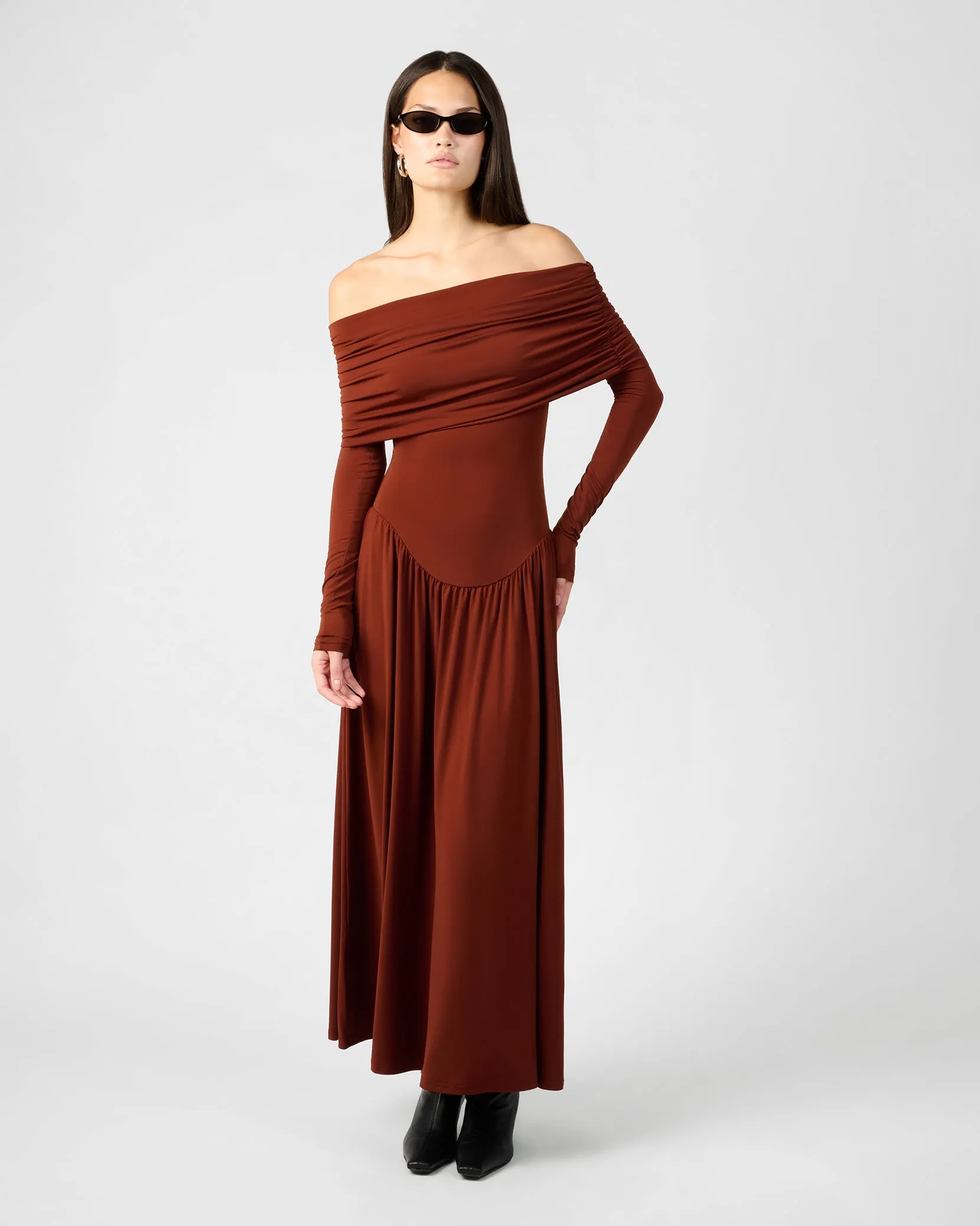 Off Shoulder Ruched Midi Dress sold by WeWoreWhat product image thumbnail 3