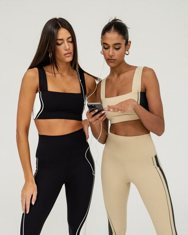 Hourglass Colorblock Ultra High Rise Legging sold by WeWoreWhat product image thumbnail 4