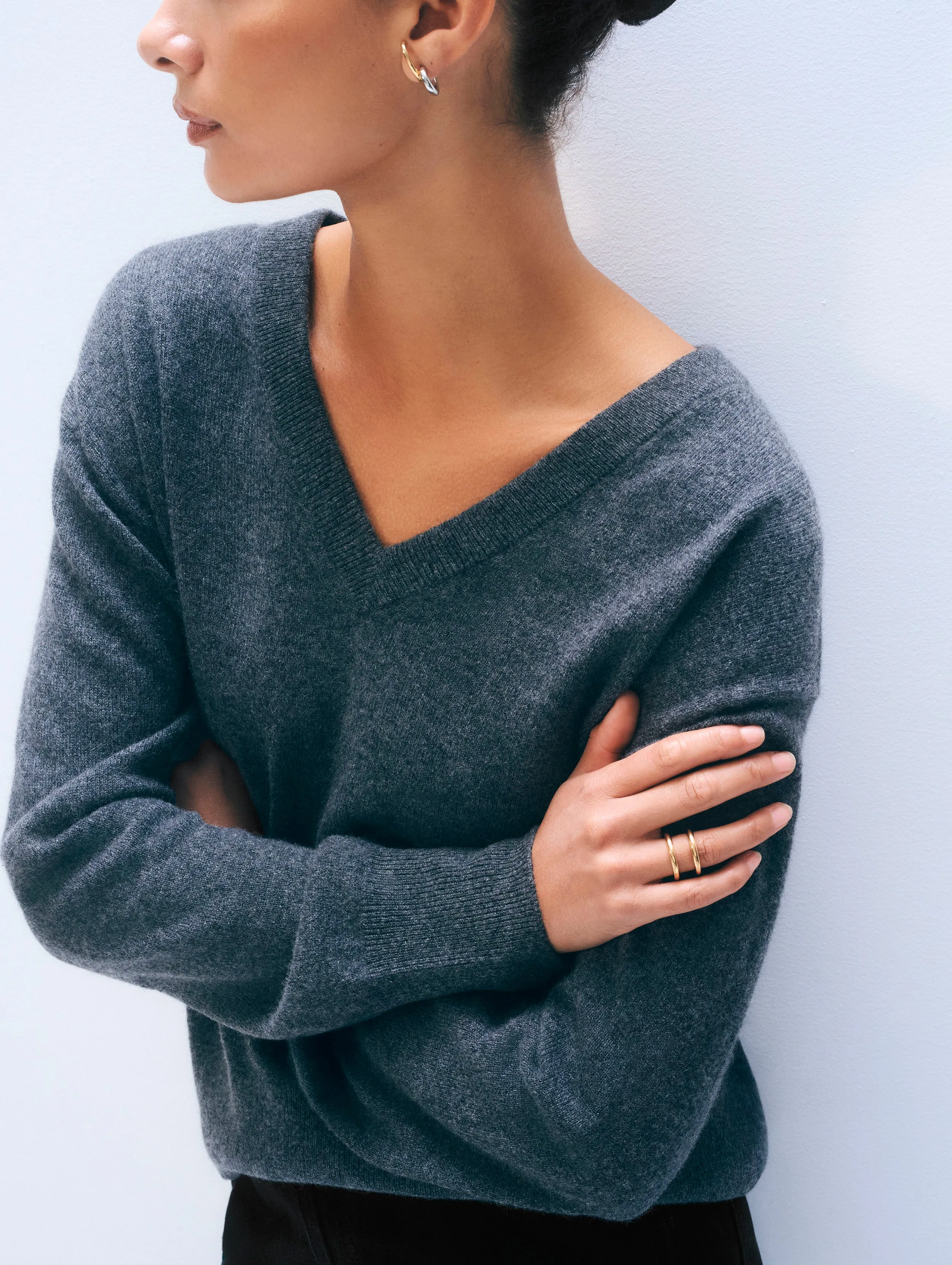Cashmere V Neck | Dark Slate Heather sold by White + Warren product image thumbnail 2