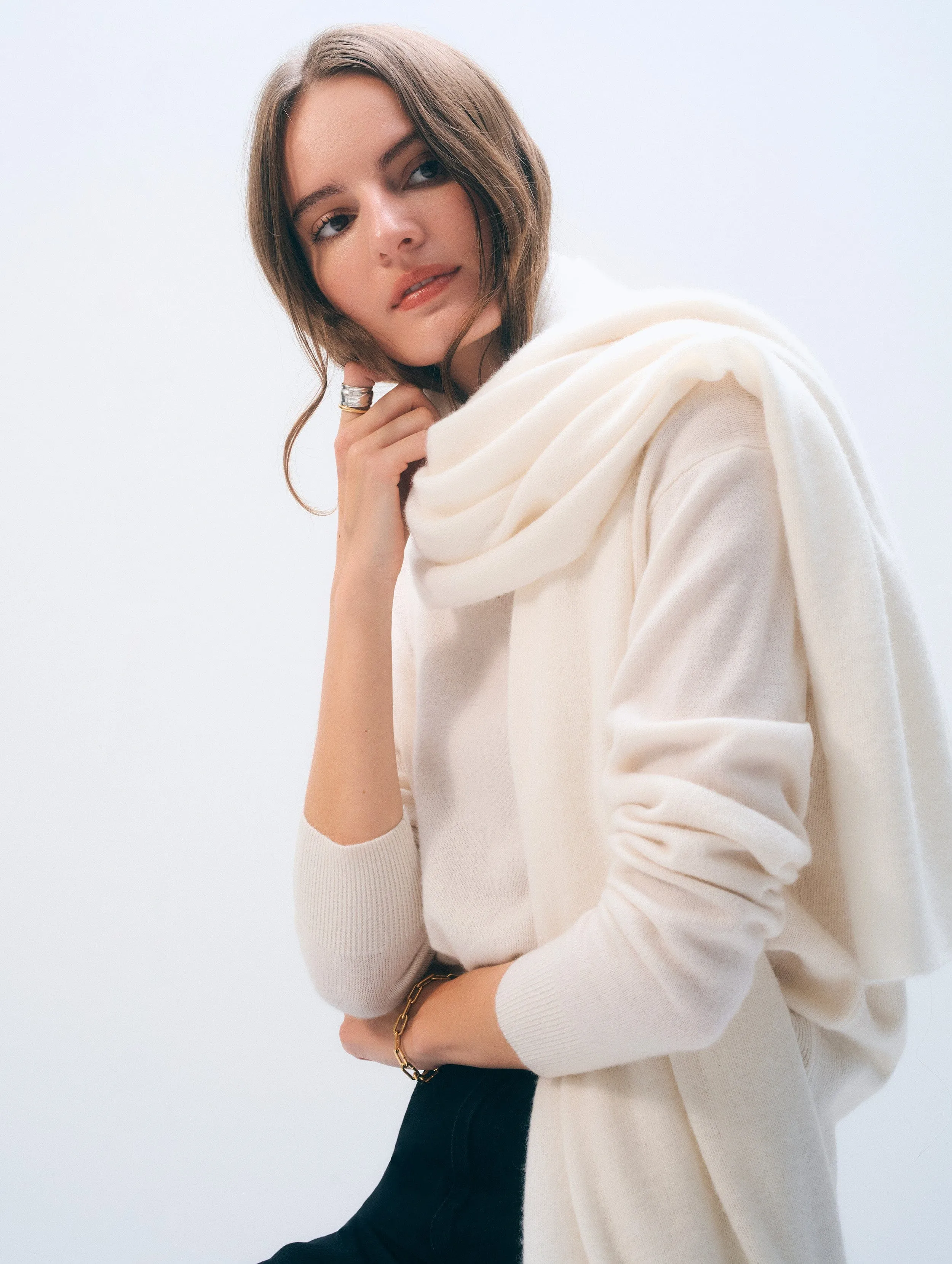 Cashmere Travel Wrap | Soft White sold by White + Warren product image thumbnail 2
