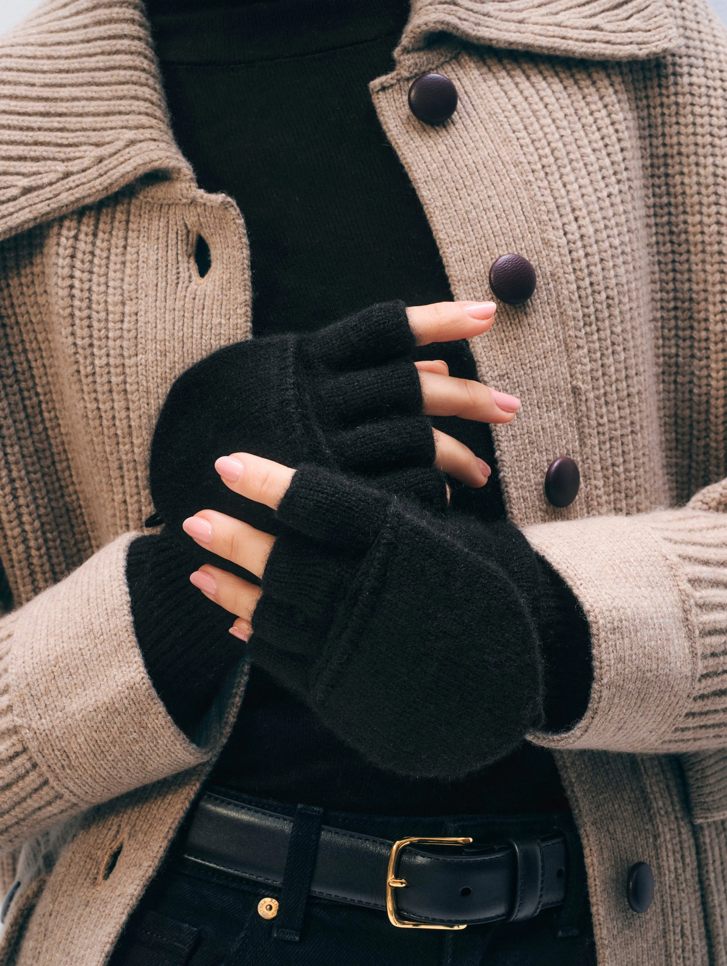 Cashmere Pop Top Glove | Black sold by White + Warren
