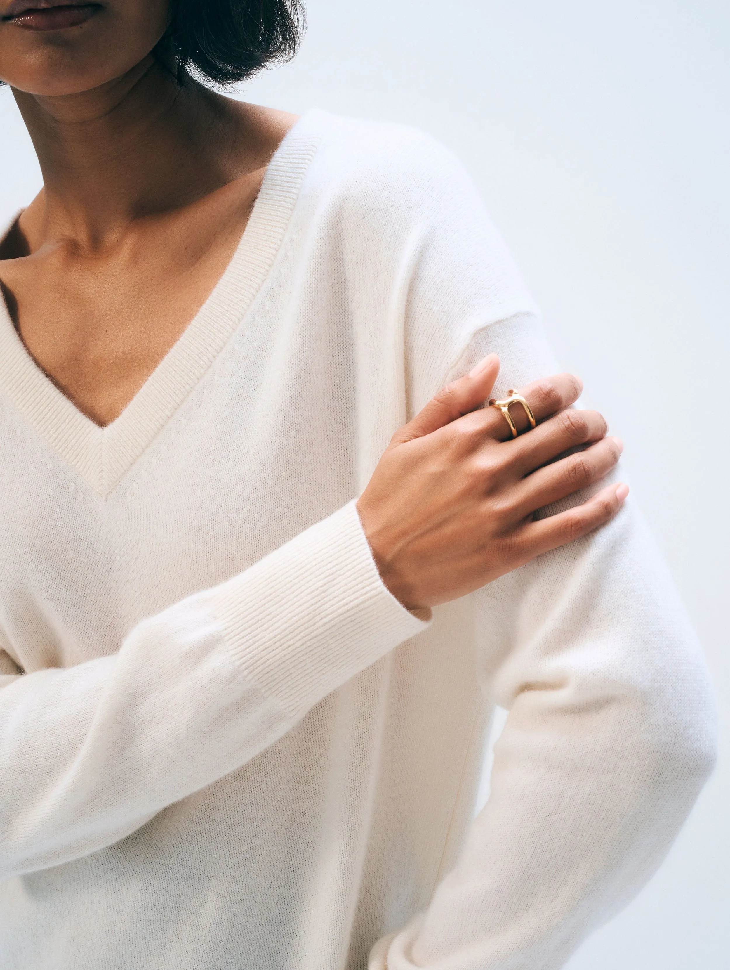 Cashmere V Neck | Soft White sold by White + Warren product image thumbnail 2