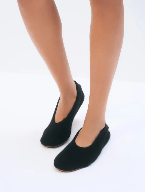 Cashmere Slippers | Black sold by White + Warren