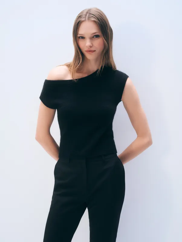 Cashmere Off Shoulder Top | Black made by White + Warren