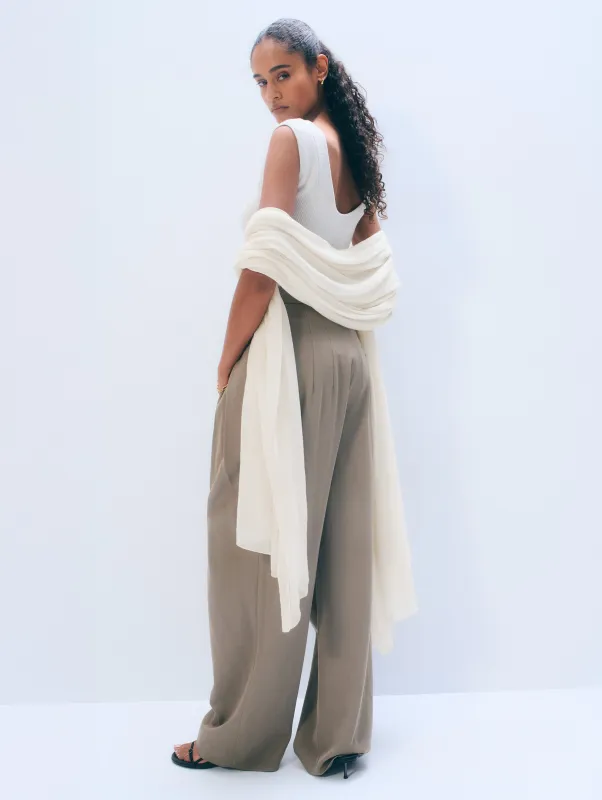 Superfine Cashmere Travel Wrap | White made by White + Warren