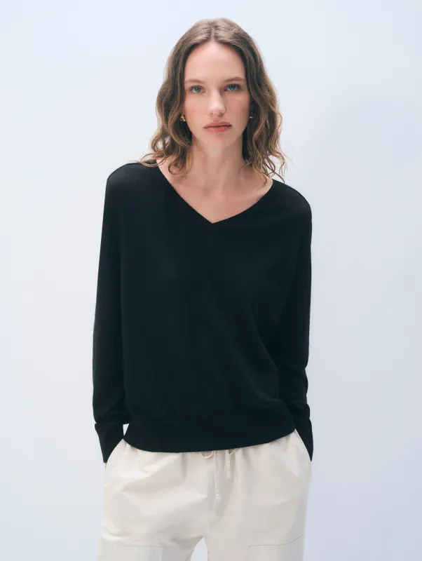 Cashmere Linen Pullover | Black made by White + Warren