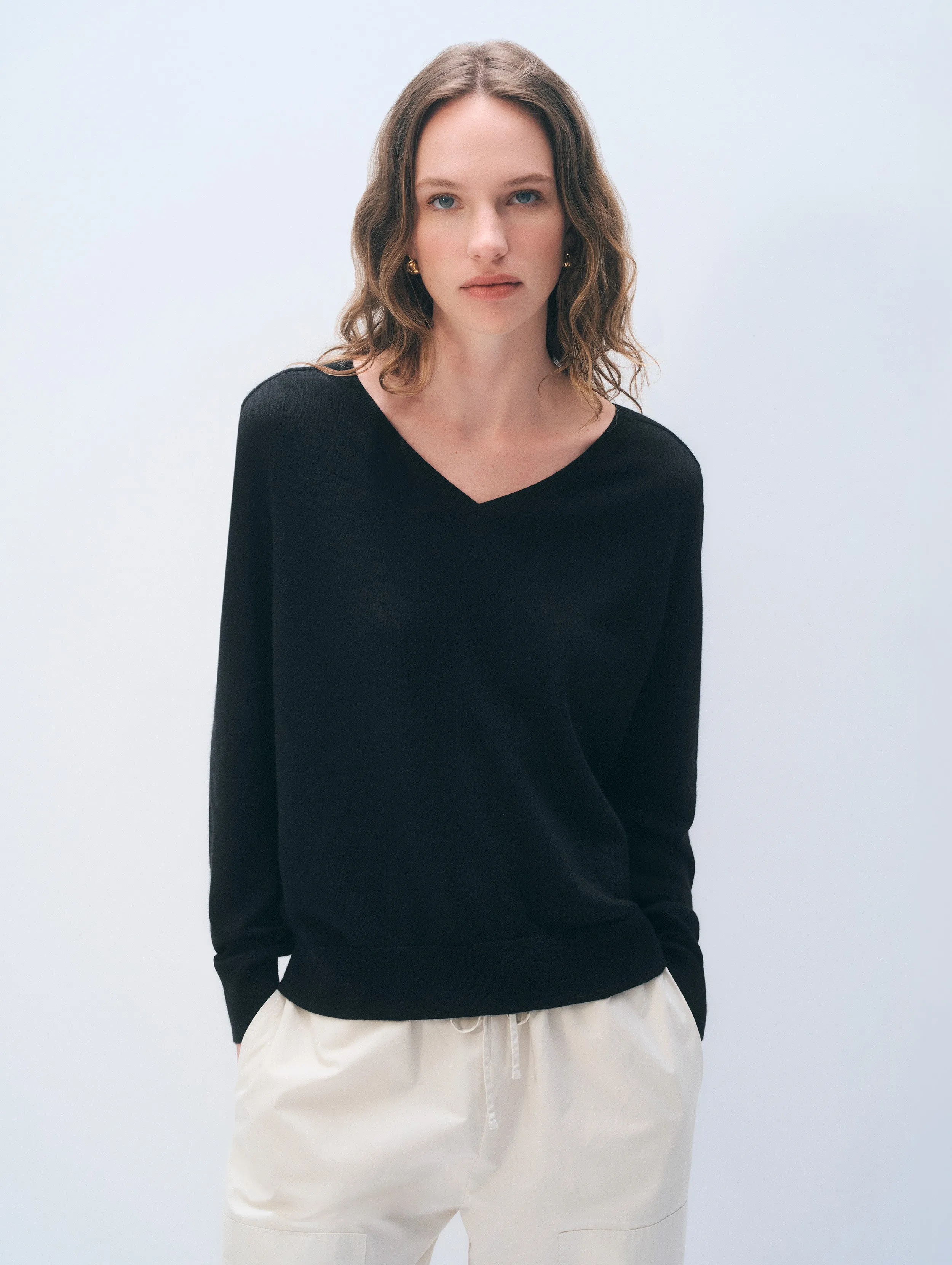 Cashmere Linen Pullover | Black sold by White + Warren